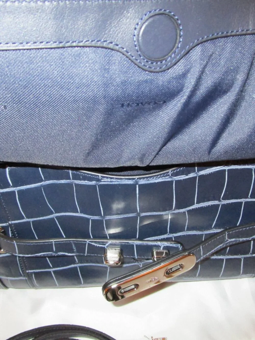 Coach Denim Croco Swagger - Picture 12 of 13